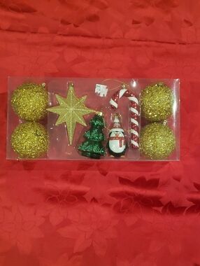 NEW QVC Large Christmas Ornament Set Gold, Green, Red Candy Cane, Tree, Penguin
